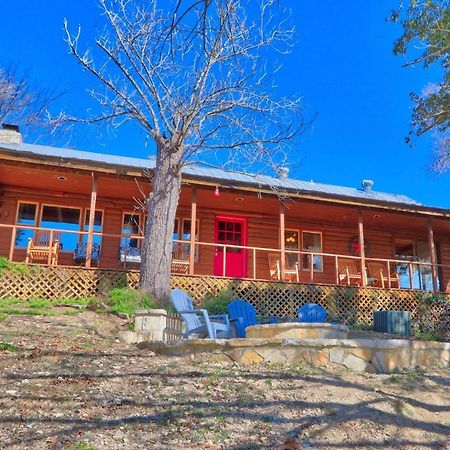 Clearwater Log Home Wimberley Exteriér fotografie