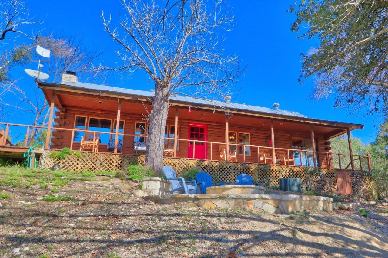 Clearwater Log Home Wimberley Exteriér fotografie