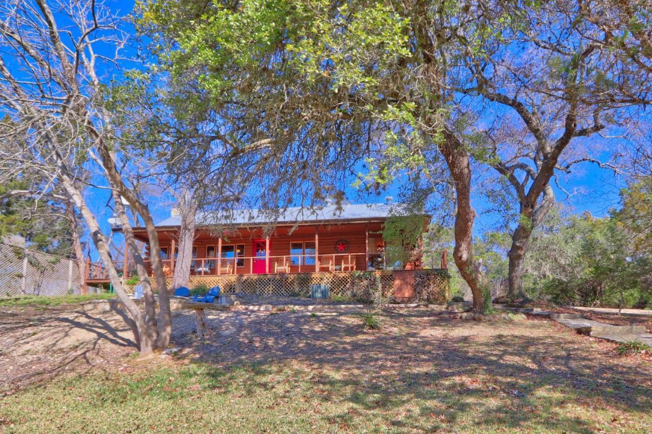 Clearwater Log Home Wimberley Exteriér fotografie