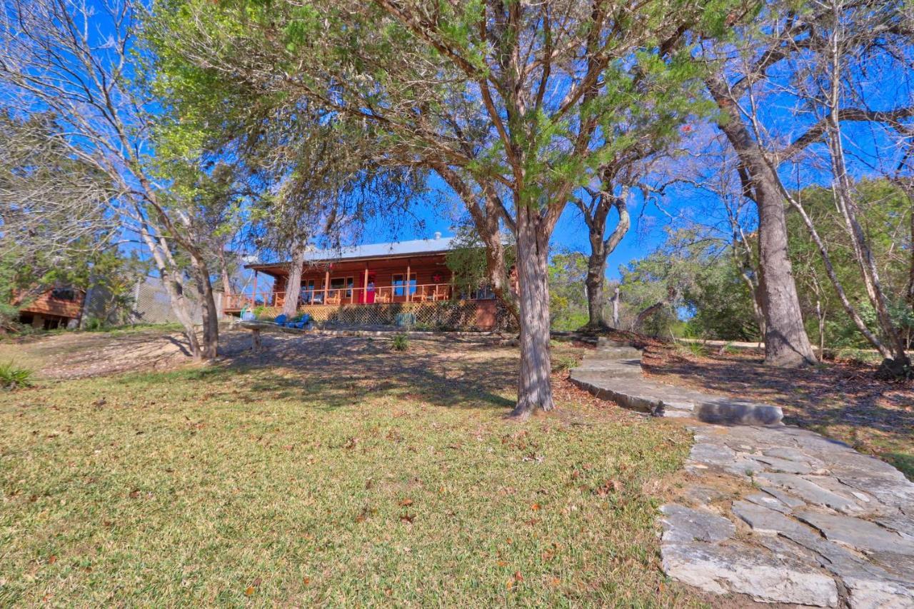 Clearwater Log Home Wimberley Exteriér fotografie