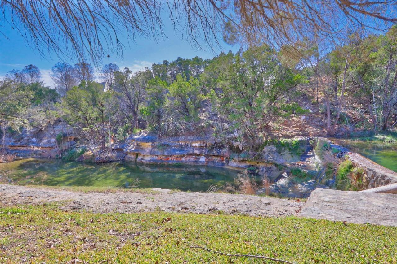 Clearwater Log Home Wimberley Exteriér fotografie