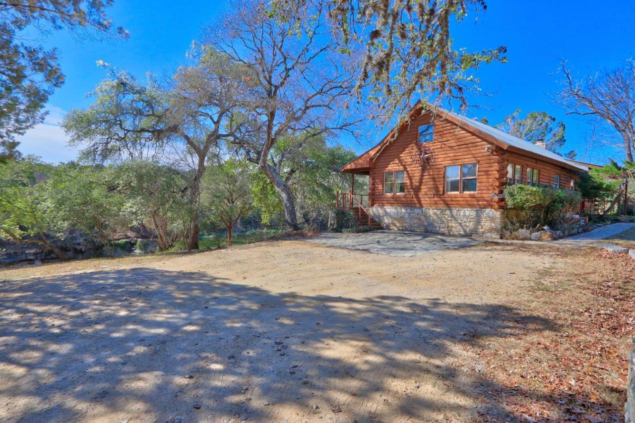 Clearwater Log Home Wimberley Exteriér fotografie